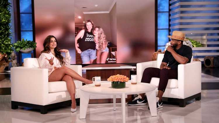 Podcast Format, Segments, and Episode Cadence: length, recurring bits, and structure