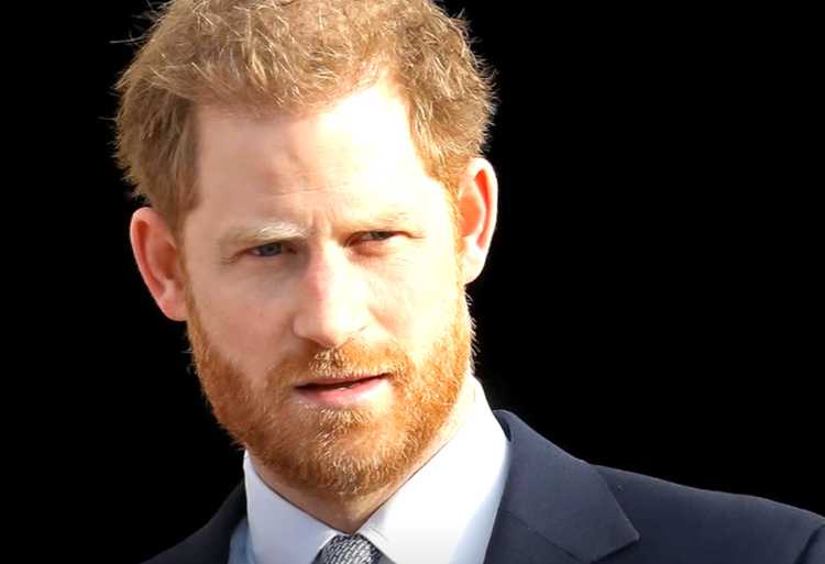 Adele and Vogue 73 Questions: Choosing Between Harry and William