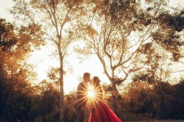 Love Is Blind Stars AD Smith and Ollie Sutherland Are Married — Dreamy California Wedding Photos