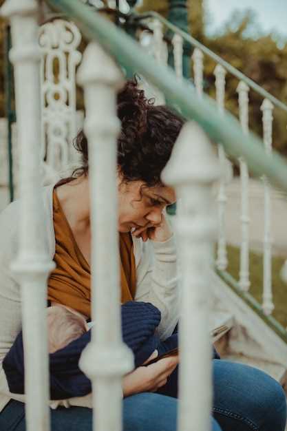 Guidelines for respectful reporting on family life and privacy considerations